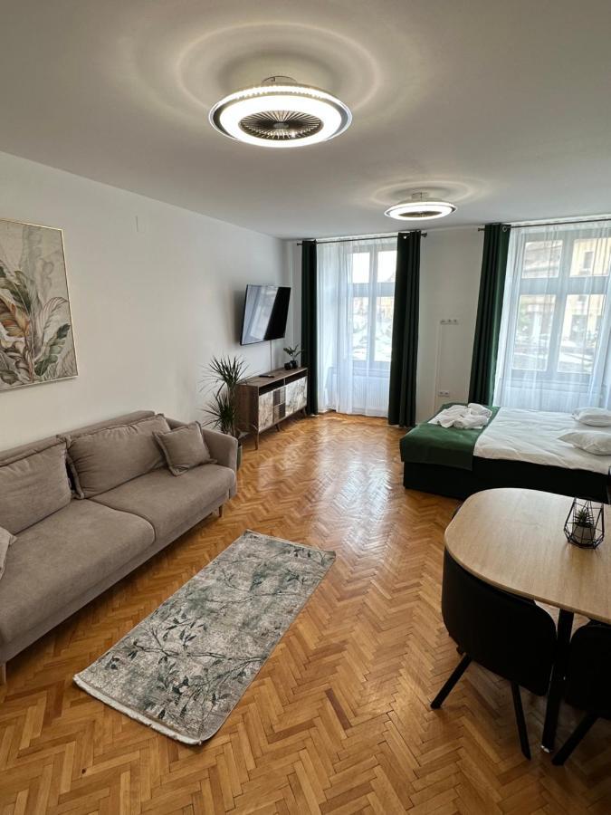 Appartamento My Better Place Zur Luegenbruecke Sibiu Esterno foto